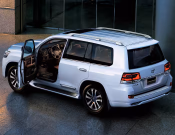 Toyota Land Cruiser 200 VX-R [UAE] (UZJ200) '2015–21