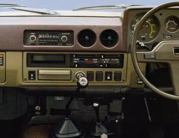 Panel frontal Toyota Land Cruiser 60 Wagon [Japan] (HJ60V) '1980–87