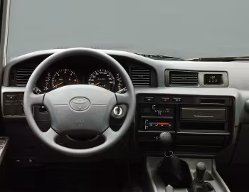 Panel frontal Toyota Land Cruiser GX [EU-spec] (HDJ81V) '1995–97