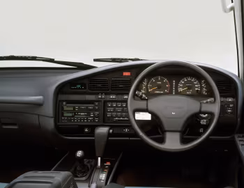 Panel frontal Toyota Land Cruiser 80 VAN VX-Limited [Japan] (HDJ81V) '1989–92
