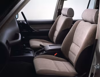 Interior Toyota Land Cruiser 80 Wagon GX [Japan] (FJ80G) '1989–92
