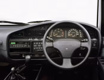Panel frontal Toyota Land Cruiser 80 Wagon GX [Japan] (FJ80G) '1989–92