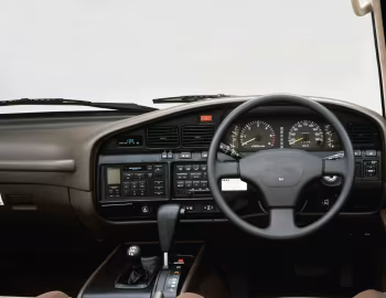 Panel frontal Toyota Land Cruiser 80 Wagon VX [Japan] (FJ80G) '1989–92