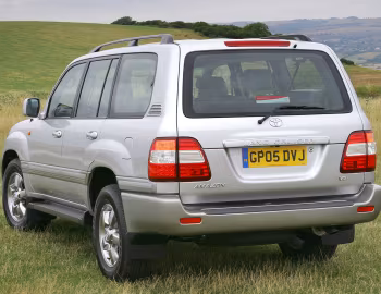 Toyota Land Cruiser Amazon [UK-spec] (J100-101) '2005–07