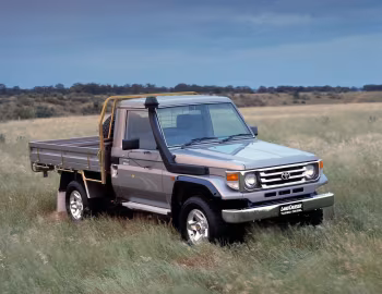 Toyota Land Cruiser Turbo Diesel RV Cab Chassis [Australia] (J79) '2001–06