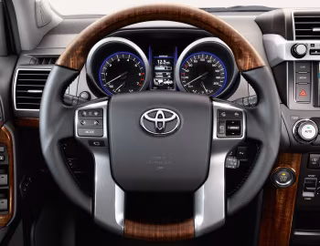 Panel frontal Toyota Land Cruiser Prado "Style" [Russia] (150) '2016–17