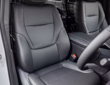 Interior Toyota Land Cruiser Commercial [UK-spec] (250) '2025–pr.