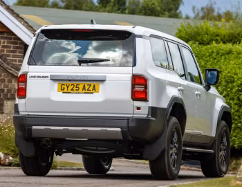 Toyota Land Cruiser Commercial [UK-spec] (250) '2025–pr.