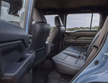 Interior Toyota Land Cruiser FJ VX [South Africa] '2026