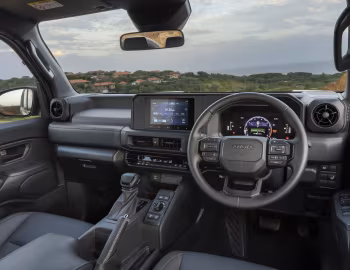 Panel frontal Toyota Land Cruiser FJ VX [South Africa] '2026