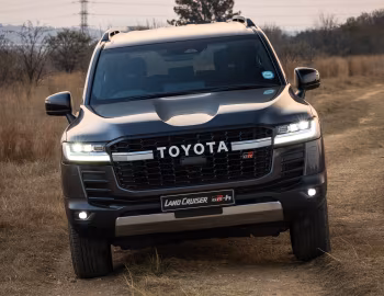 Toyota Land Cruiser GR-S HEV [South Africa] (300) '2026