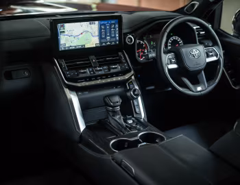 Panel frontal Toyota Land Cruiser GR Sport [Japan] (300) '2021–pr.