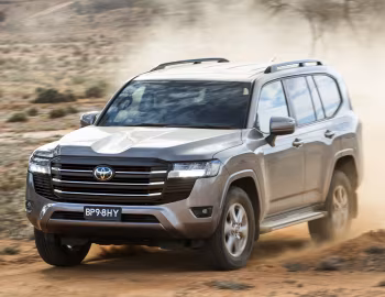 Toyota Land Cruiser GXL [Australia] (300) '2021–pr.