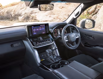 Panel frontal Toyota Land Cruiser GXL [Australia] (300) '2021–pr.