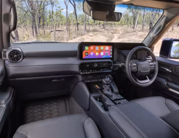 Panel frontal Toyota Land Cruiser Prado GXL [Australia] (250) '2024–pr.