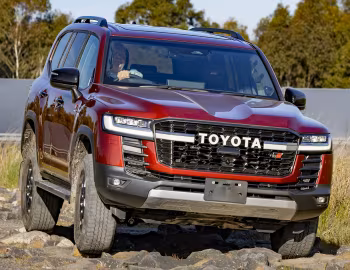 Toyota Land Cruiser HEV GR Sport Prototype [Australia] (300) '2025