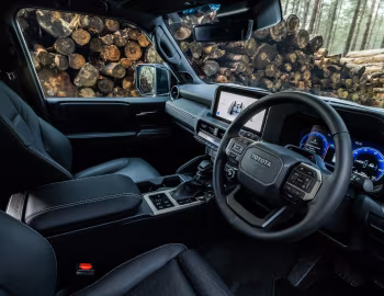 Interior Toyota Land Cruiser Hybrid [UK-spec] (250) '2026