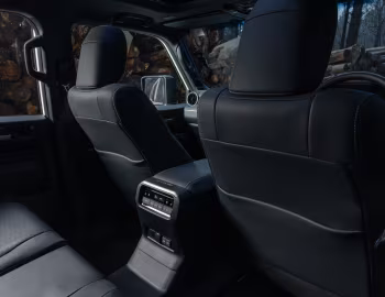 Interior Toyota Land Cruiser Hybrid [UK-spec] (250) '2026