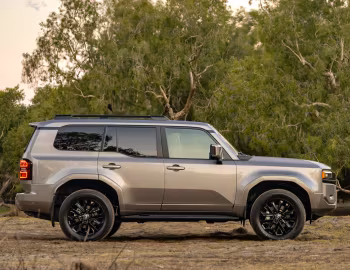 Toyota Land Cruiser Prado Kakadu [Australia] (250) '2024–pr.
