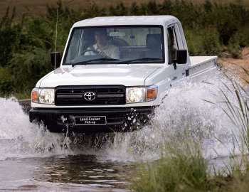 Toyota Land Cruiser Pickup [South Africa] (J79) '2007–pr.