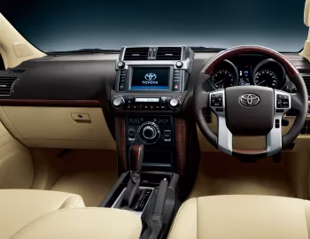 Panel frontal Toyota Land Cruiser Prado [Japan] (150) '2013–17