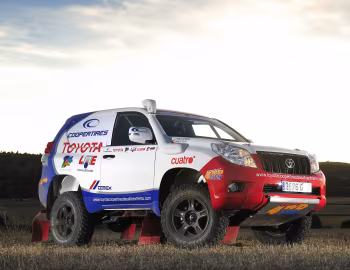 Toyota Land Cruiser KXR Dakar (J155W) '2011