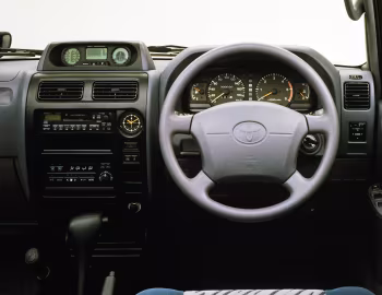 Panel frontal Toyota Land Cruiser Prado 5-door [Japan] (J95W) '1996–99