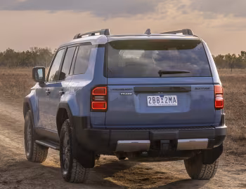 Toyota Land Cruiser Prado Altitude [Australia] (250) '2024–pr.