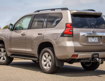 Toyota Land Cruiser Prado GXL [Australia] (150) '2017–20