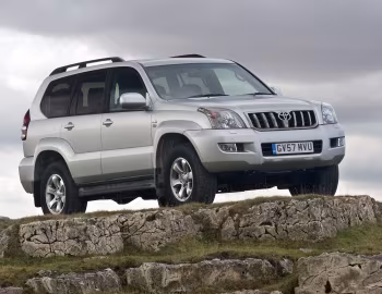 Toyota Land Cruiser "Invincible" 5-door [UK-spec] (J120W) '06.2007–05.2009