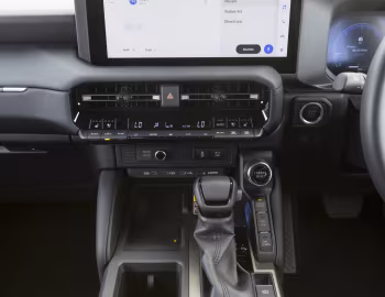 Interior Toyota Land Cruiser Prado VX-R "First Edition" [South Africa] (250) '2024–pr.