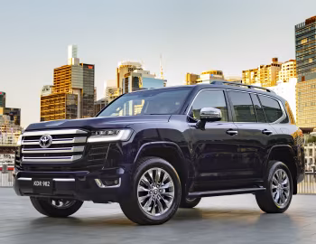 Toyota Land Cruiser Sahara ZX [Australia] (300) '2021–pr.