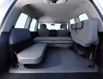 Intérieur Toyota Land Cruiser STD (200) '2012–15