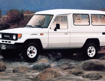 Toyota Land Cruiser Troop Carrier [Worldwide] (J75) '1985–90