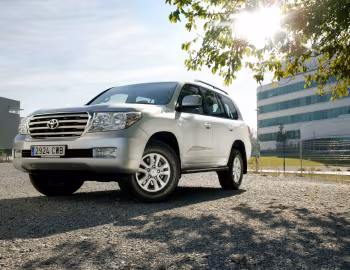 Toyota Land Cruiser V8 (UZJ200) '2007–12
