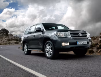 Toyota Land Cruiser V8 (UZJ200) '2007–12