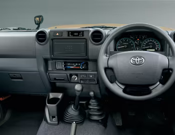 Panel frontal Toyota Land Cruiser Van "30th Anniversary" [Japan] (GRJ76K) '2014