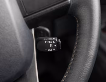 Interior Toyota Land Cruiser VX [South Africa] (J76) '2024–pr.
