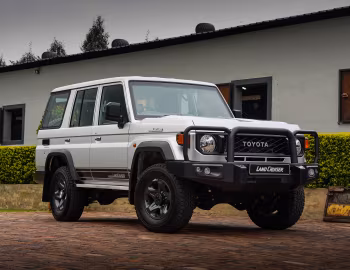 Toyota Land Cruiser VX [South Africa] (J76) '2024–pr.