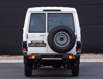 Toyota Land Cruiser Wagon [South Africa] (J78) '2010–pr.