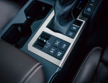 Interior Toyota Land Cruiser 250 ZX [Japan] (3DA-GDJ250W) '04.2024–pr.