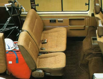 Interior Toyota LiteAce [Worldwide] (M30) '10.1985–08.1988