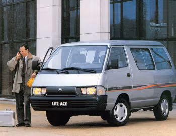 Toyota LiteAce Familial [EU-spec] '1992–95