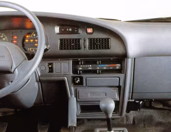 Panel frontal Toyota LiteAce Van [EU-spec] '01.1992–01.1995