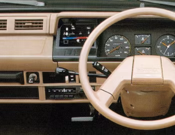 Panel frontal Toyota LiteAce XL [Japan] (M20) '1982–85