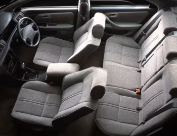 Interior Toyota Mark II Qualis (V20W) '04.1997–07.1999