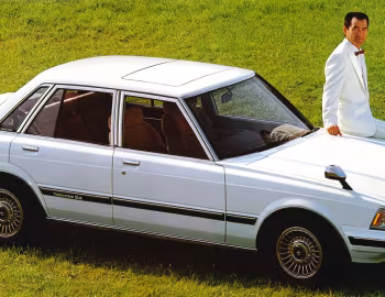 Toyota Corona Mark II Sedan TWINCAM24 [Japan] (E-GX61) '08.1982–08.1984