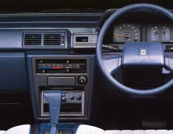 Panel frontal Toyota Mark II VAN 1800 GL [Japan] (L-YX76V) '08.1986–08.1988
