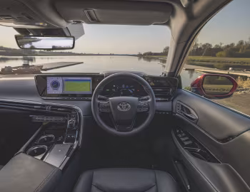 Panel frontal Toyota Mirai [UK-spec] '2021–pr.