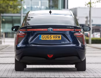 Toyota Mirai [UK-spec] '2015–21